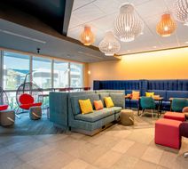 Tru by Hilton Port St Lucie Lobby