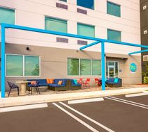 Tru by Hilton Port St Lucie Exterior