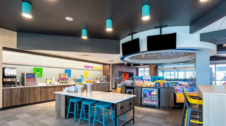 Tru by Hilton Port St Lucie Restaurant