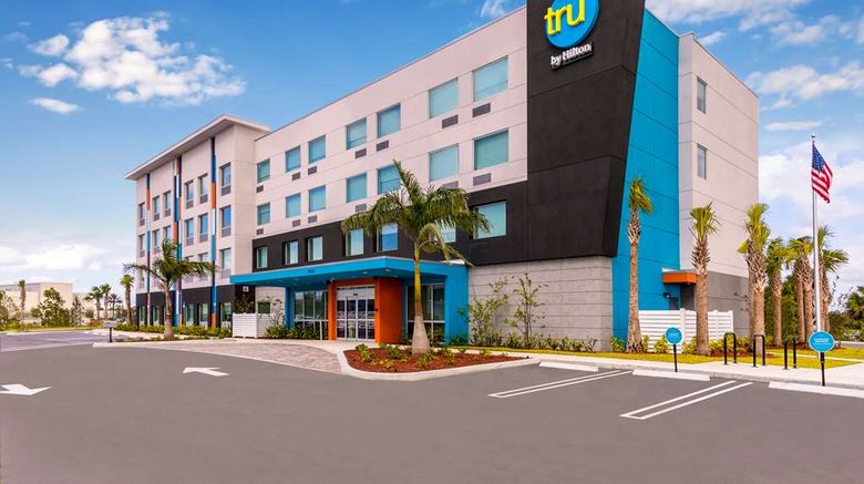 <b>Tru by Hilton Port St Lucie Exterior</b>. Images powered by <a href="https://iceportal.shijigroup.com/" title="IcePortal" target="_blank">IcePortal</a>.