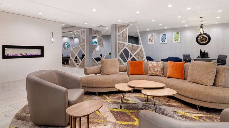 <b>Homewood Suites OKC Quail Springs Lobby</b>. Images powered by <a href="https://iceportal.shijigroup.com/" title="IcePortal" target="_blank">IcePortal</a>.
