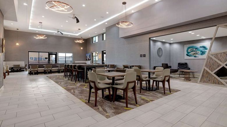 <b>Homewood Suites OKC Quail Springs Lobby</b>. Images powered by <a href="https://iceportal.shijigroup.com/" title="IcePortal" target="_blank">IcePortal</a>.