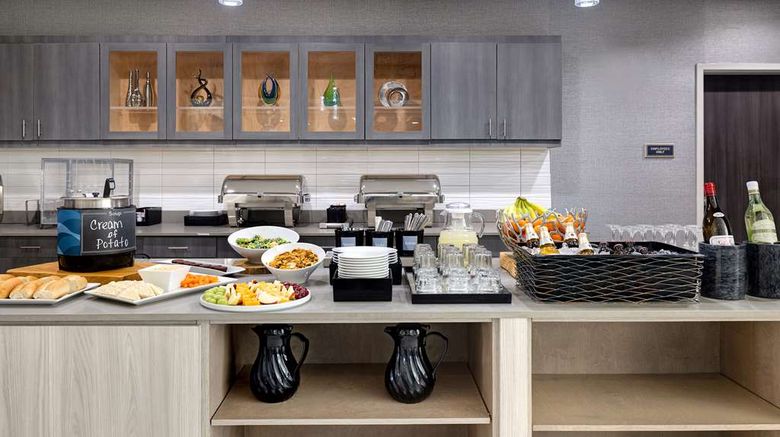 <b>Homewood Suites OKC Quail Springs Restaurant</b>. Images powered by <a href="https://iceportal.shijigroup.com/" title="IcePortal" target="_blank">IcePortal</a>.