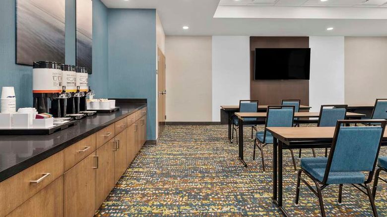 <b>Hampton Inn by Hilton Cornwall Meeting</b>. Images powered by <a href="https://iceportal.shijigroup.com/" title="IcePortal" target="_blank">IcePortal</a>.