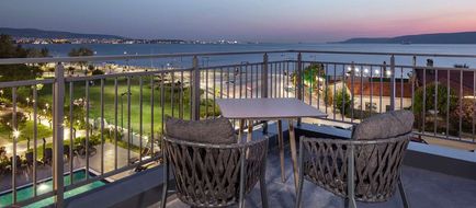 DoubleTree by Hilton Canakkale Exterior