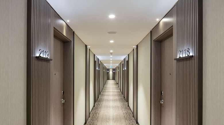 <b>DoubleTree by Hilton Canakkale Lobby</b>. Images powered by <a href="https://iceportal.shijigroup.com/" title="IcePortal" target="_blank">IcePortal</a>.