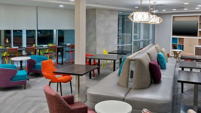 <b>Home2 Suites by Hilton the Villages Lobby</b>. Images powered by <a href="https://iceportal.shijigroup.com/" title="IcePortal" target="_blank">IcePortal</a>.