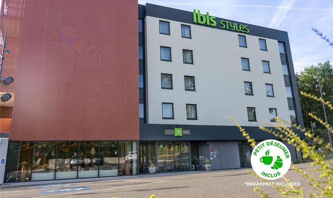 ibis Styles Montauban Exterior