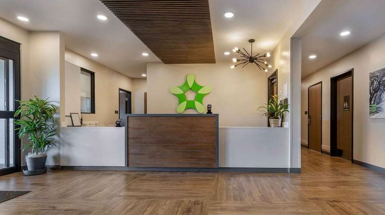 Extended Stay America Premier Suites Lobby