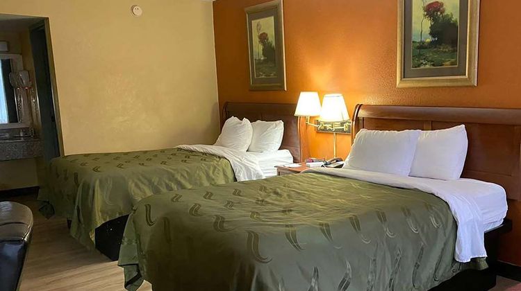 Ramada by Wyndham Rome/Verona Room