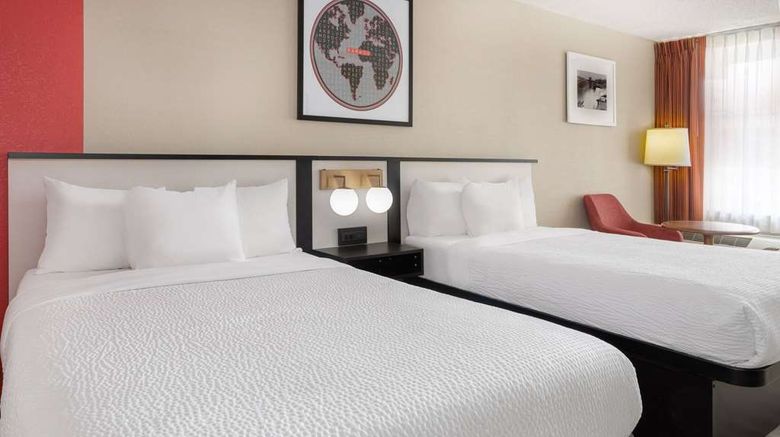 <b>Ramada by Wyndham Rome/Verona Suite</b>. Images powered by <a href="https://iceportal.shijigroup.com/" title="IcePortal" target="_blank">IcePortal</a>.