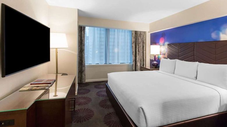 <b>Chicago Hotel Coll Magnificent Mile Room</b>. Images powered by <a href="https://iceportal.shijigroup.com/" title="IcePortal" target="_blank">IcePortal</a>.
