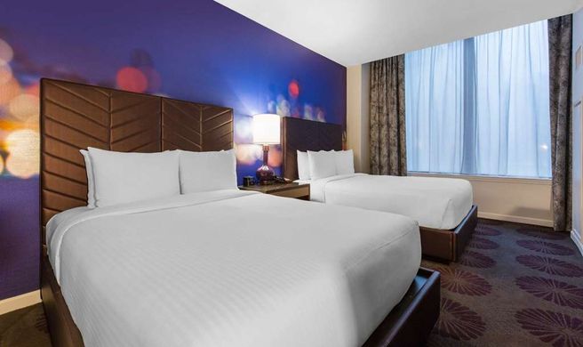 Chicago Hotel Coll Magnificent Mile Room