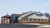 AmericInn by Wyndham Williamsburg Exterior