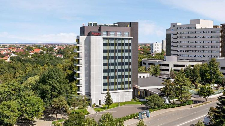 Ramada by Wyndham Slatina Parc Exterior