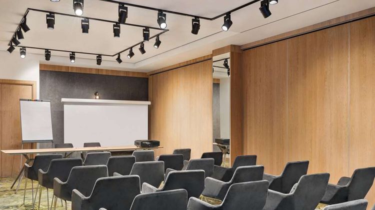 Ramada by Wyndham Slatina Parc Meeting