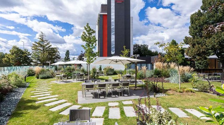 Ramada by Wyndham Slatina Parc Exterior