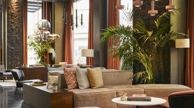 Thompson Madrid by Hyatt Lobby