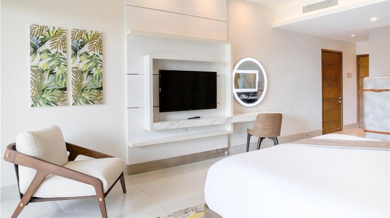 <b>Garza Blanca Resort & Spa Cancun Suite</b>. Images powered by <a href="https://iceportal.shijigroup.com/" title="IcePortal" target="_blank">IcePortal</a>.