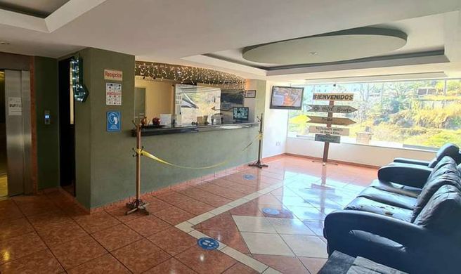 Borda Cuernavaca Lobby