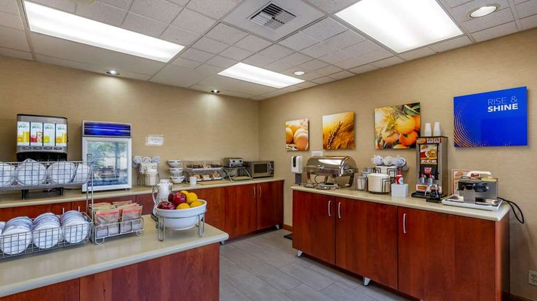 <b>Comfort Inn Missoula Restaurant</b>. Images powered by <a href="https://iceportal.shijigroup.com/" title="IcePortal" target="_blank">IcePortal</a>.
