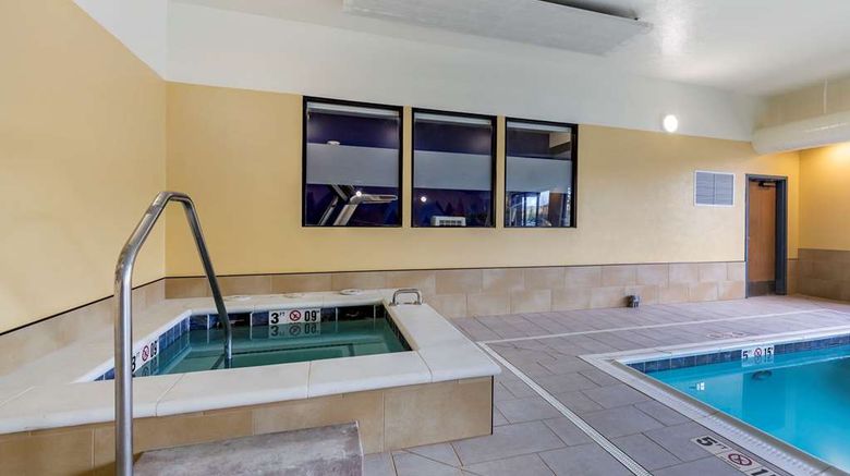 <b>Comfort Inn Missoula Pool</b>. Images powered by <a href="https://iceportal.shijigroup.com/" title="IcePortal" target="_blank">IcePortal</a>.