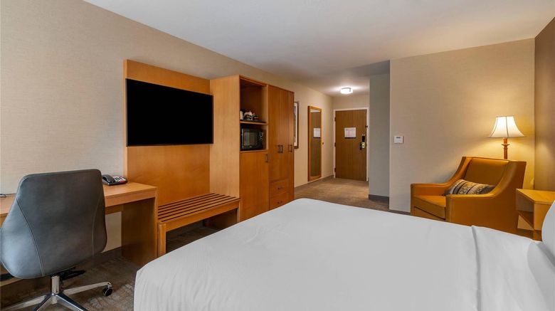 <b>Comfort Inn Missoula Room</b>. Images powered by <a href="https://iceportal.shijigroup.com/" title="IcePortal" target="_blank">IcePortal</a>.