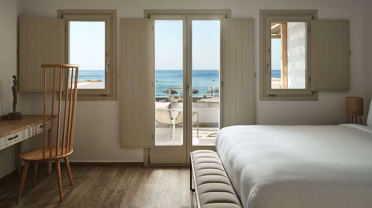 Sea Breeze Beach Resort, Curio by Hilton Room