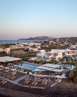 Sea Breeze Beach Resort, Curio by Hilton