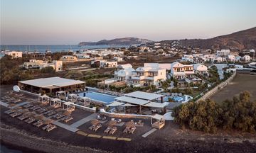Sea Breeze Beach Resort, Curio by Hilton