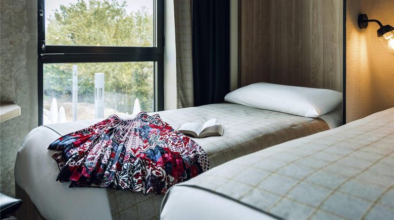 <b>Ibis Styles La Rochelle Centre Room</b>. Images powered by <a href="https://iceportal.shijigroup.com/" title="IcePortal" target="_blank">IcePortal</a>.