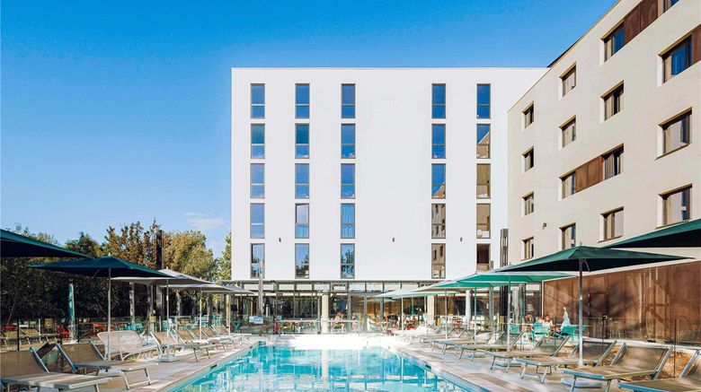<b>Ibis Styles La Rochelle Centre Exterior</b>. Images powered by <a href="https://iceportal.shijigroup.com/" title="IcePortal" target="_blank">IcePortal</a>.