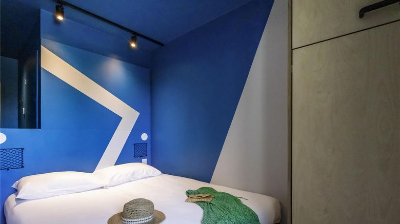 <b>Ibis Budget La Rochelle Centre Room</b>. Images powered by <a href="https://iceportal.shijigroup.com/" title="IcePortal" target="_blank">IcePortal</a>.