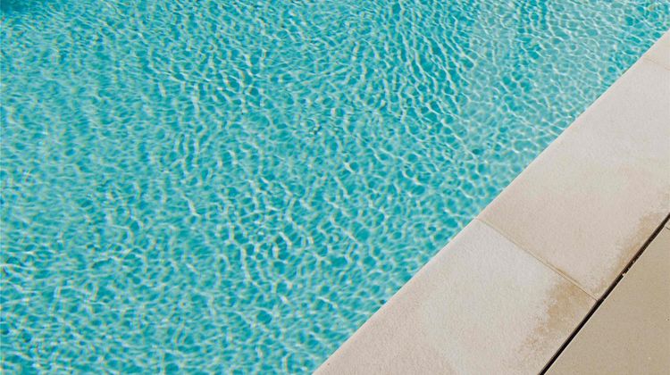 Ibis Budget La Rochelle Centre Pool