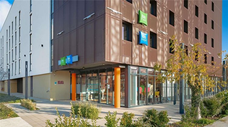 Ibis Budget La Rochelle Centre Exterior