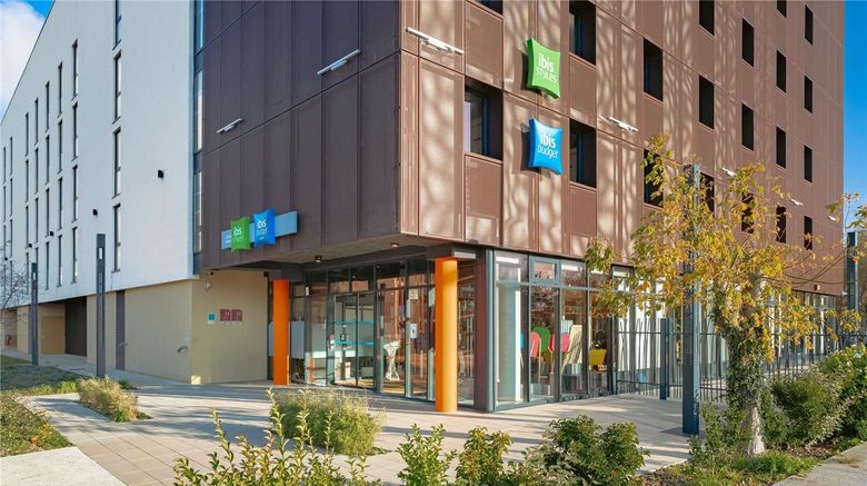 <b>Ibis Budget La Rochelle Centre Exterior</b>. Images powered by <a href="https://iceportal.shijigroup.com/" title="IcePortal" target="_blank">IcePortal</a>.