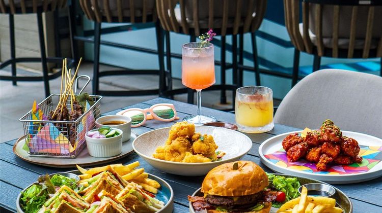 Pullman Singapore Orchard Restaurant