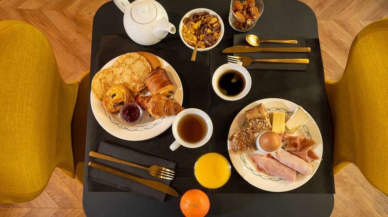 <b>Best Western Hotel Le Quercy Restaurant</b>. Images powered by <a href="https://iceportal.shijigroup.com/" title="IcePortal" target="_blank">IcePortal</a>.