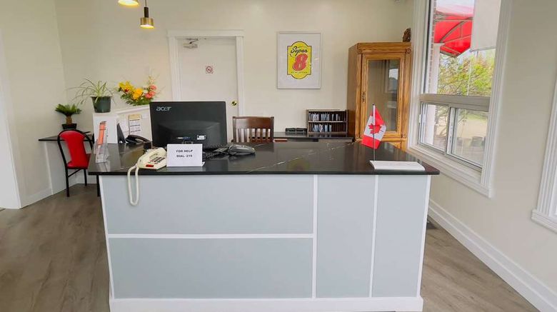 <b>Super 8 by Wyndham Pembroke Lobby</b>. Images powered by <a href="https://iceportal.shijigroup.com/" title="IcePortal" target="_blank">IcePortal</a>.