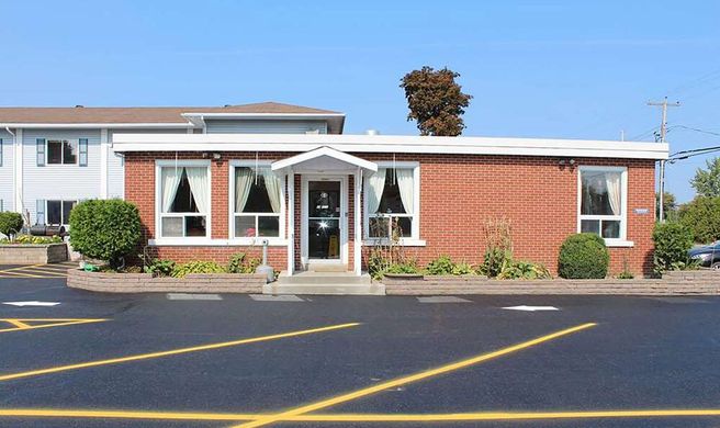Super 8 by Wyndham Pembroke Exterior