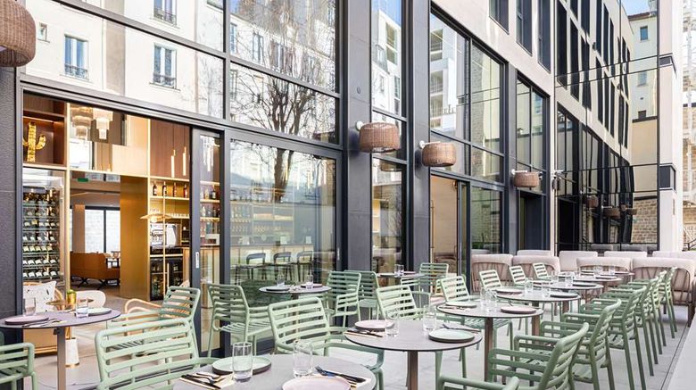 <b>Hotel YAC Paris Clichy Radisson Individ Exterior</b>. Images powered by <a href="https://iceportal.shijigroup.com/" title="IcePortal" target="_blank">IcePortal</a>.