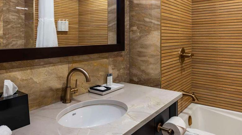 <b>Halifax Tower Hotel & Conf Centre-Ascend Room</b>. Images powered by <a href="https://iceportal.shijigroup.com/" title="IcePortal" target="_blank">IcePortal</a>.