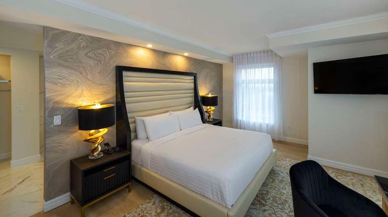 <b>Halifax Tower Hotel & Conf Centre-Ascend Suite</b>. Images powered by <a href="https://iceportal.shijigroup.com/" title="IcePortal" target="_blank">IcePortal</a>.