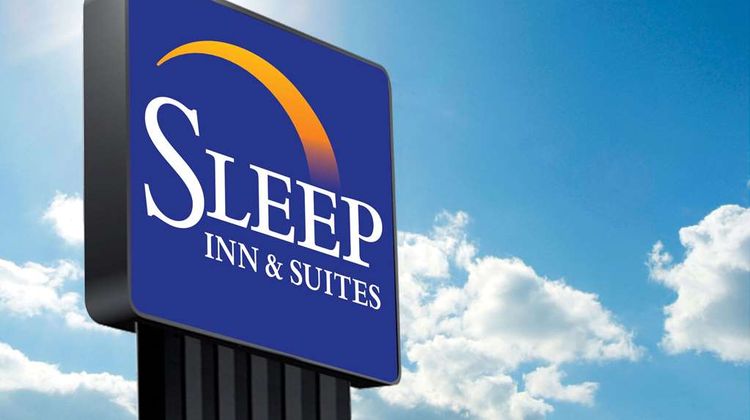 Sleep Inn & Suites-Coliseum Area Exterior