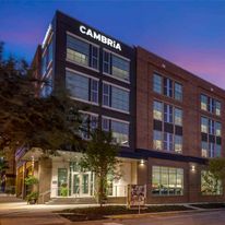 Cambria Hotel Downtown the Vista