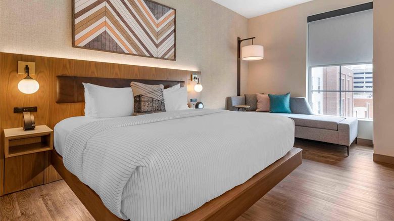<b>Cambria Hotel Downtown the Vista Room</b>. Images powered by <a href="https://iceportal.shijigroup.com/" title="IcePortal" target="_blank">IcePortal</a>.