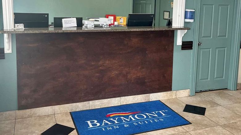 <b>Baymont by Wyndham Willow Park Lobby</b>. Images powered by <a href="https://iceportal.shijigroup.com/" title="IcePortal" target="_blank">IcePortal</a>.
