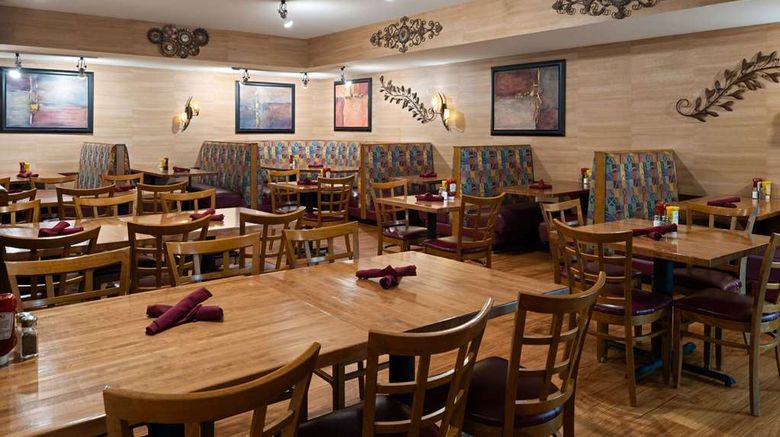 <b>Wyndham Garden Otsego-Minneapolis Restaurant</b>. Images powered by <a href="https://iceportal.shijigroup.com/" title="IcePortal" target="_blank">IcePortal</a>.