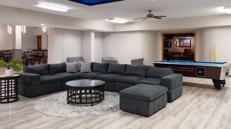 <b>Wyndham Garden Otsego-Minneapolis Lobby</b>. Images powered by <a href="https://iceportal.shijigroup.com/" title="IcePortal" target="_blank">IcePortal</a>.