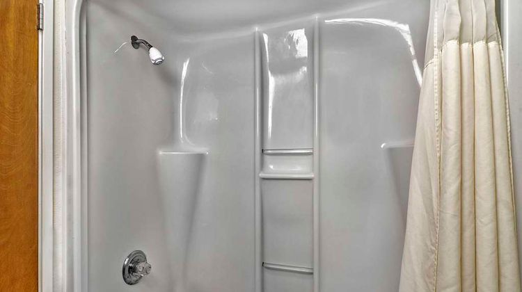 Quality Inn & Suites Room